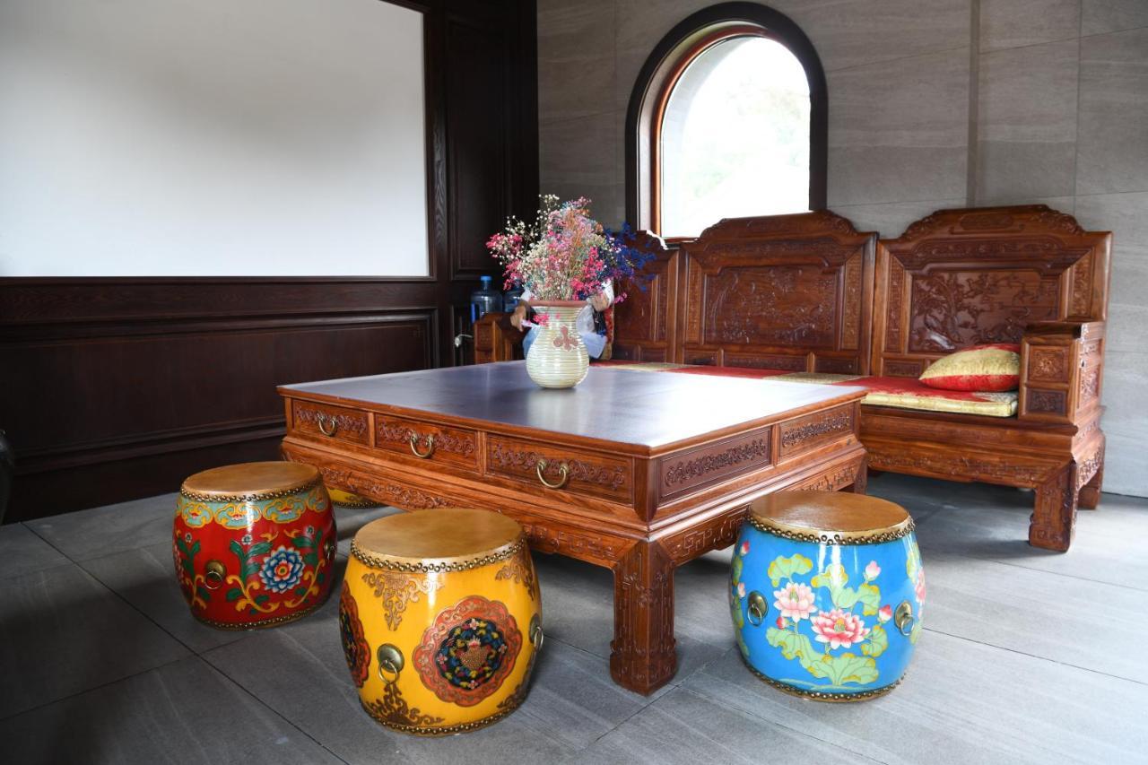 Chengde Kai Ren Hua Fu Inn Bi Shu Shan Zhuang Dian Ngoại thất bức ảnh